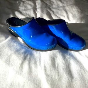 Bjork “Elly” Blue Patent Open Back Clogs/Mules